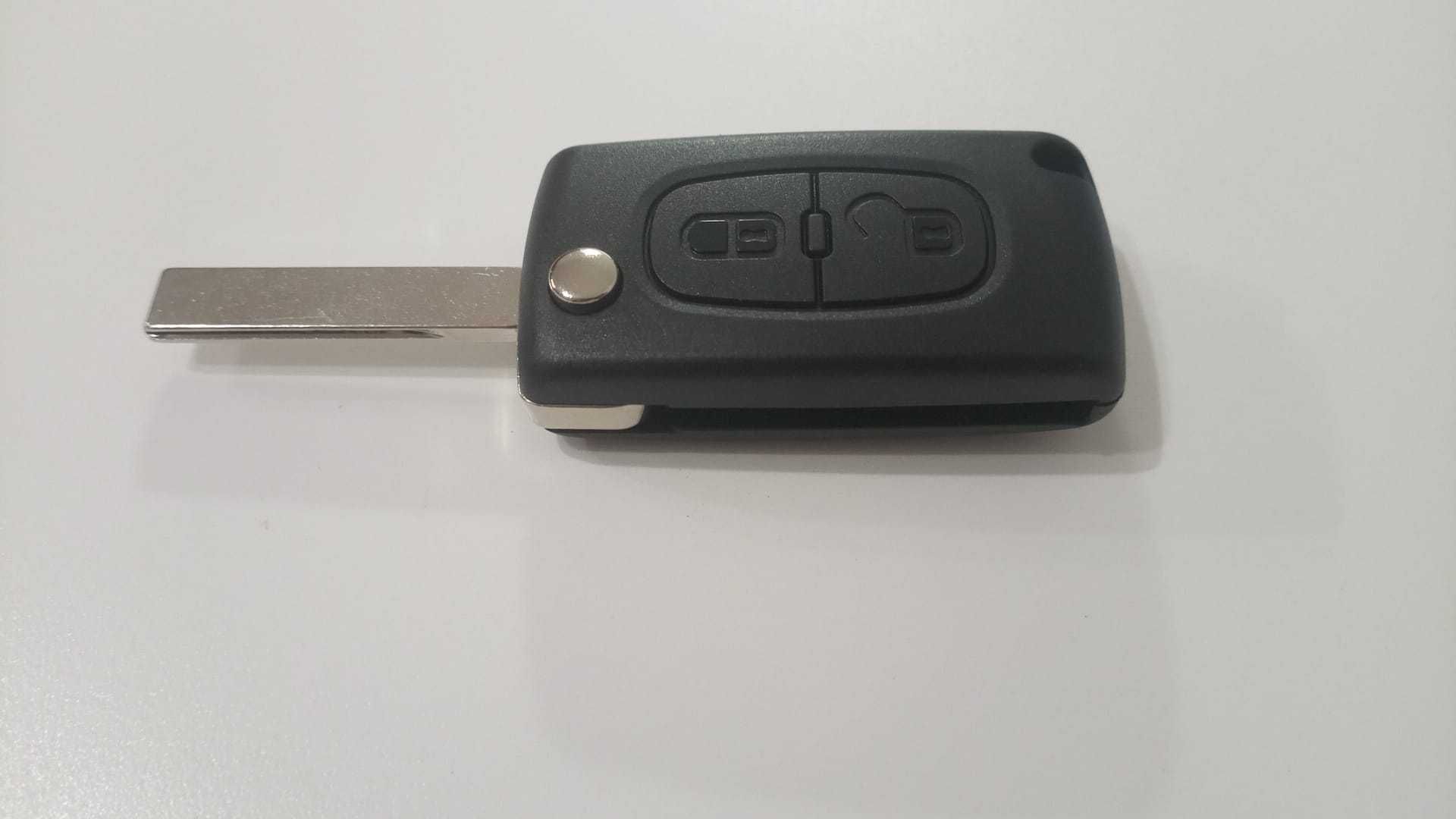 Capa p/ chaves Citroën e Peugeot (lâmina virgem)
