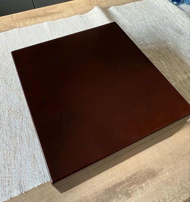 Szkatułka na zegarki