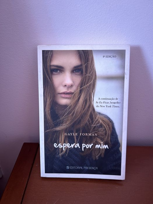 Livro Espera por mim