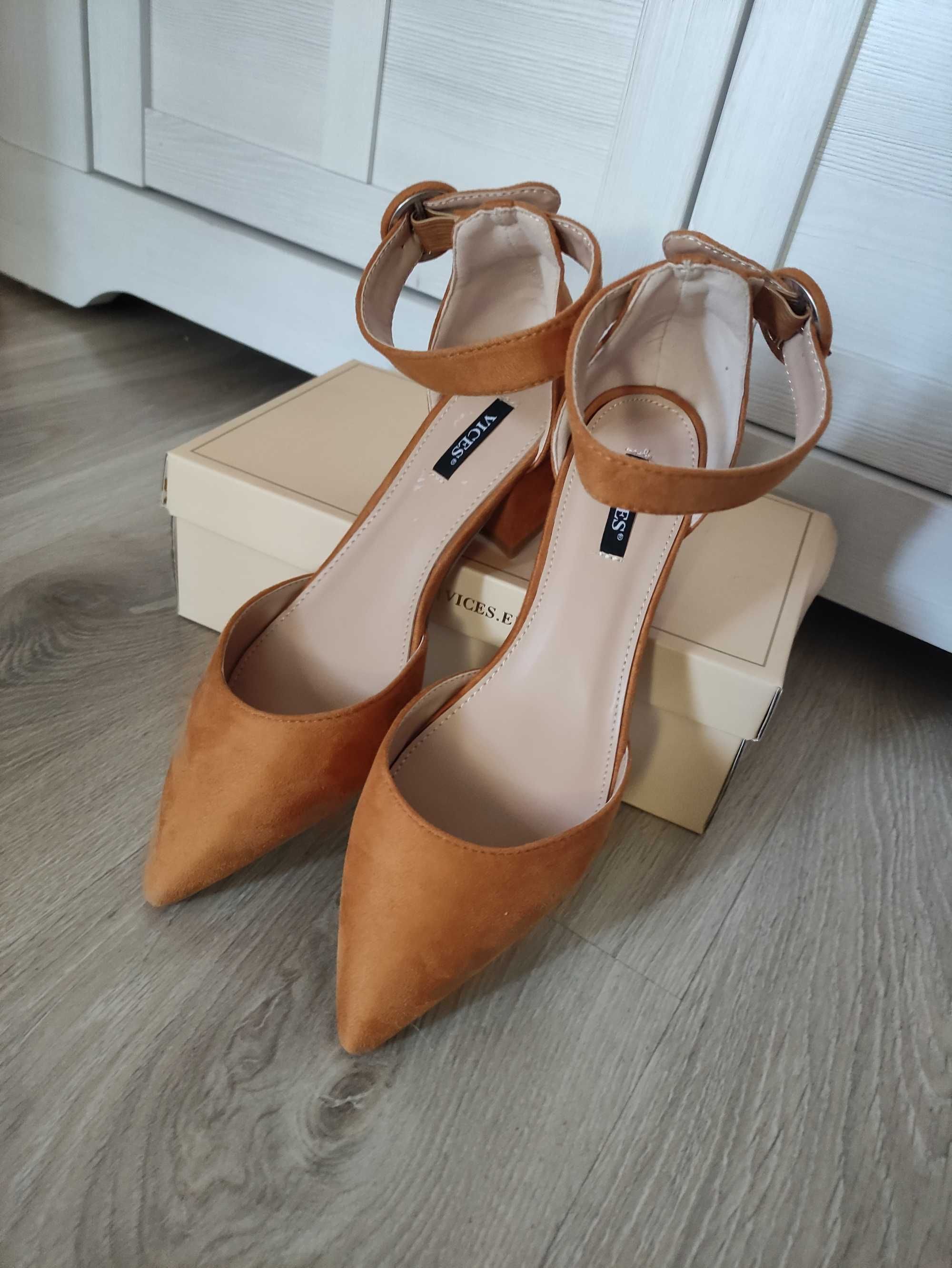 buty VICES sandały zamszowe rude pomarańczowe karmelowe 38 24 24,5cm