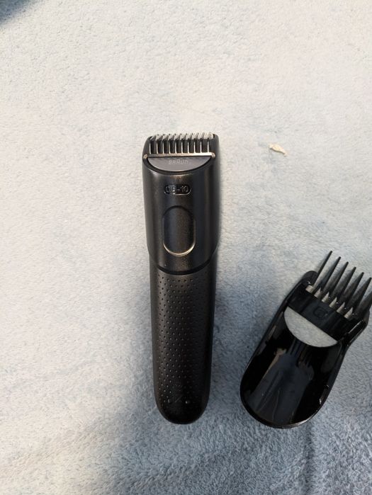 Maquina de barbear Braun pouco usada