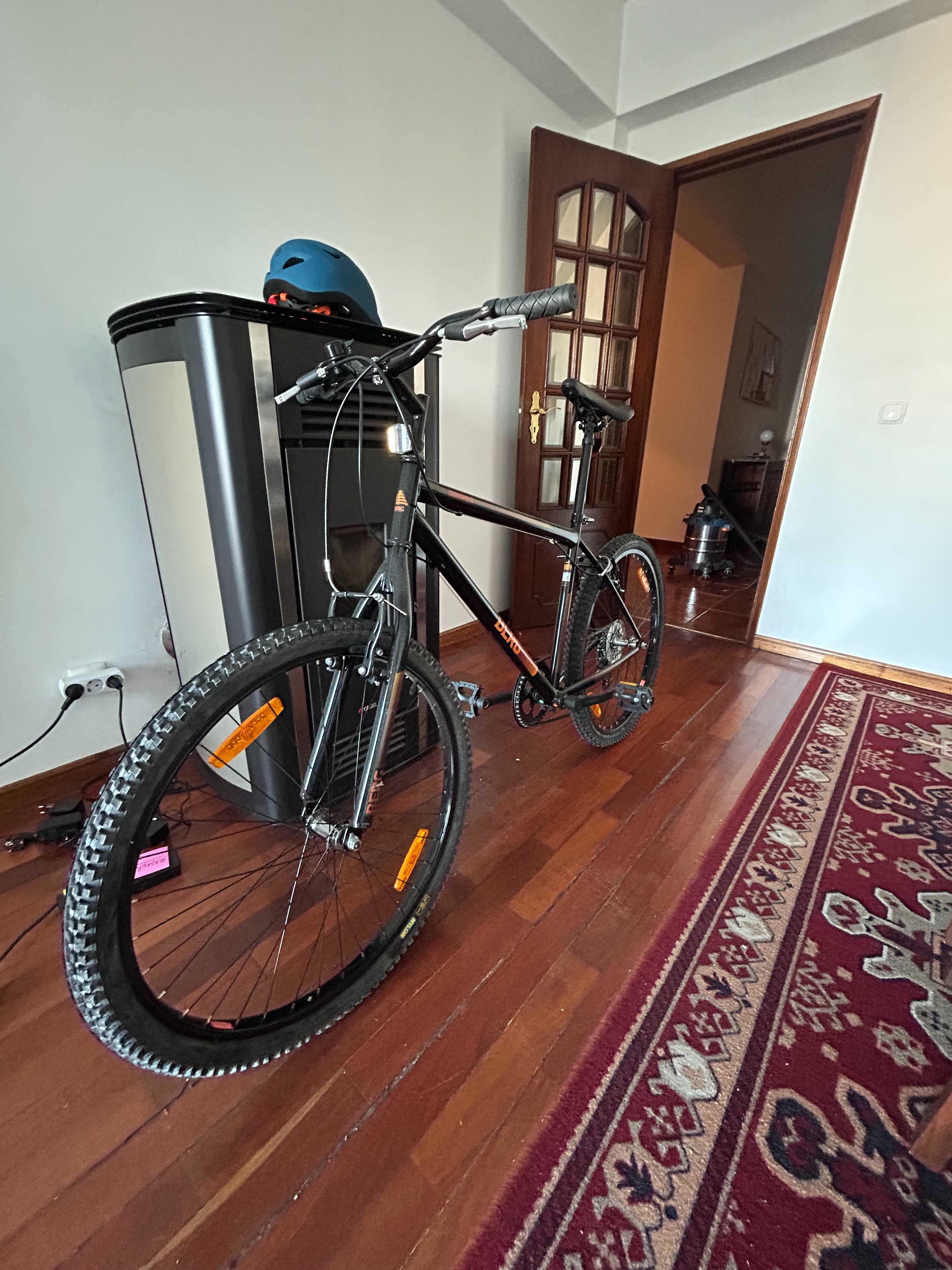 Vendo uma bicicleta nova