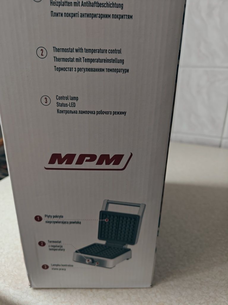 Gofrownica MPM biała 1600w