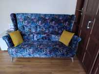 Sofa do siedzenia plus stolik