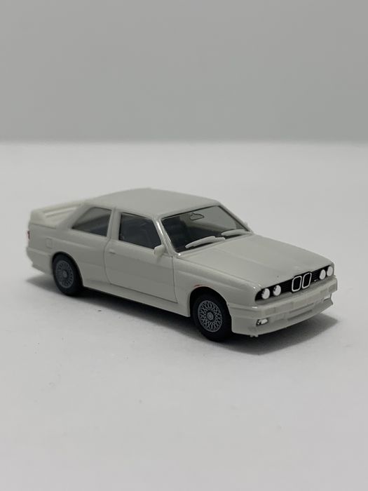 BMW M3 da Herpa escala H0 1/87