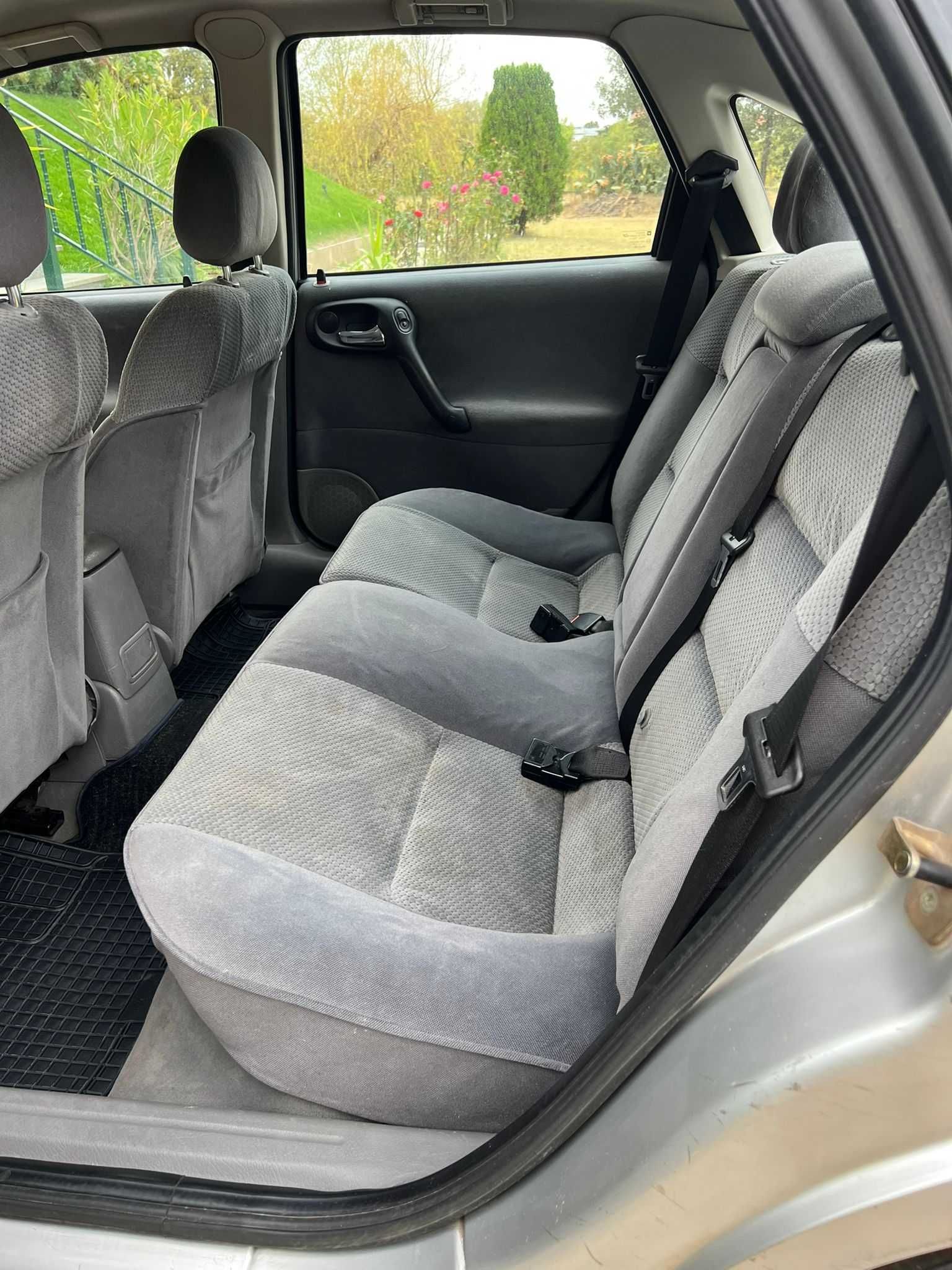 Opel Vectra B 1.6 16v – Espaçoso e Fiável
