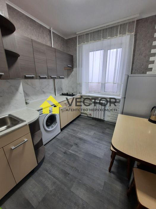 Здається 1-кімнатна: комфорт, затишок, зручне розташування!