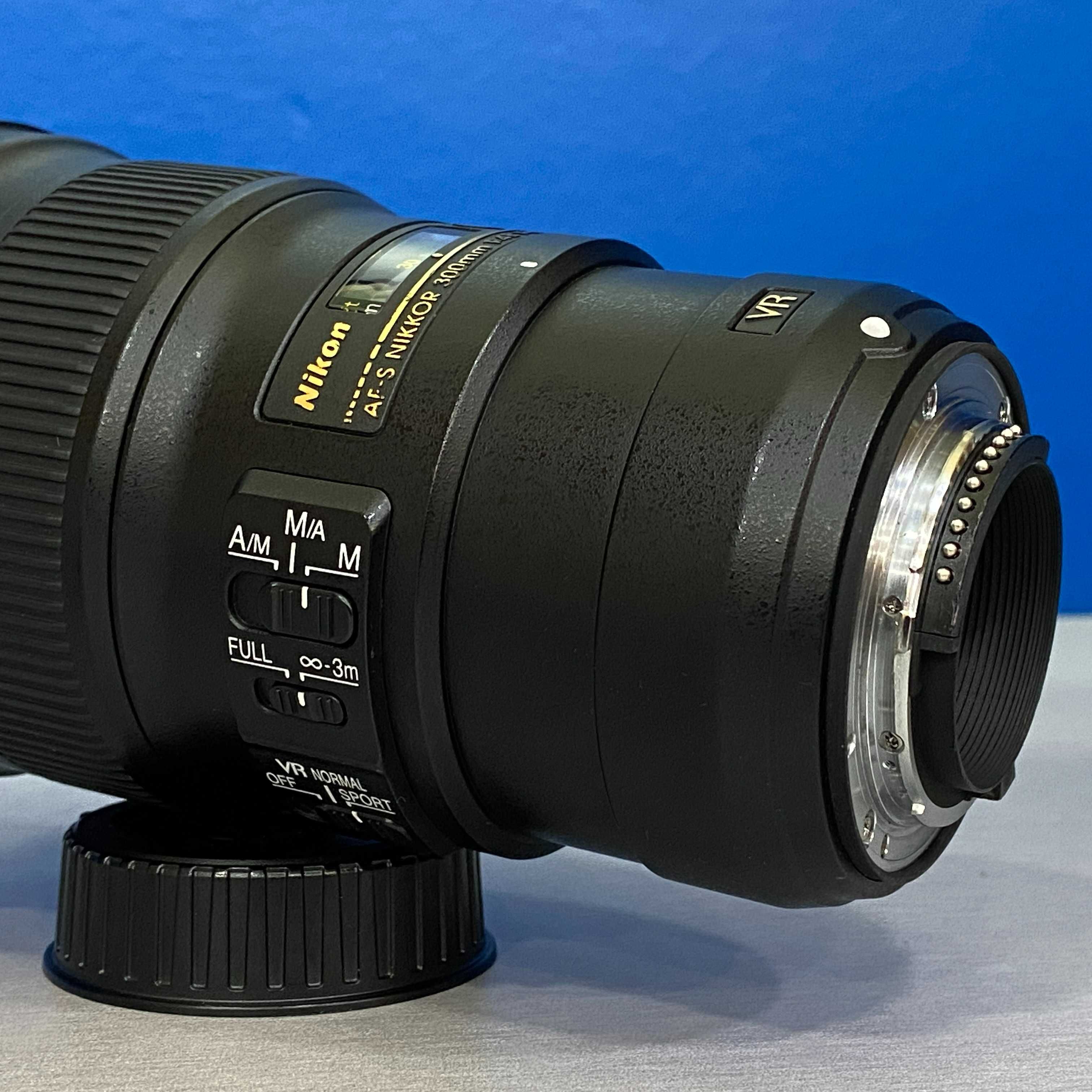 Nikon AF-S 300mm f/4E PF ED VR