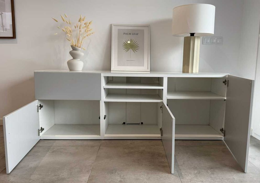 Móvel de Arrumação Multi-uso