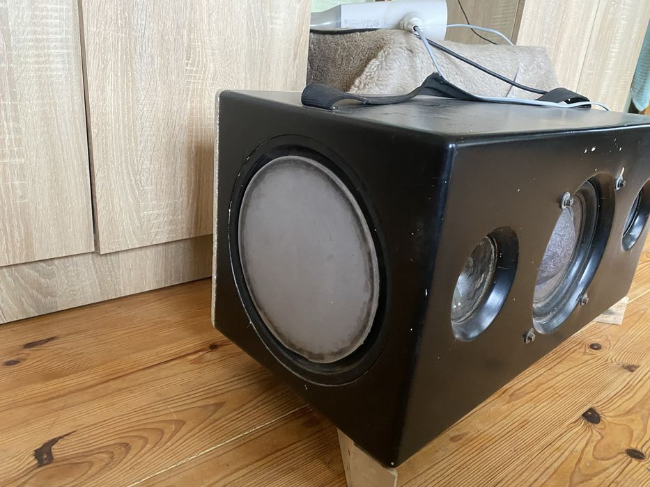 Продаю самодельную Bluetooth колонку (прототип JBL PartyBox)