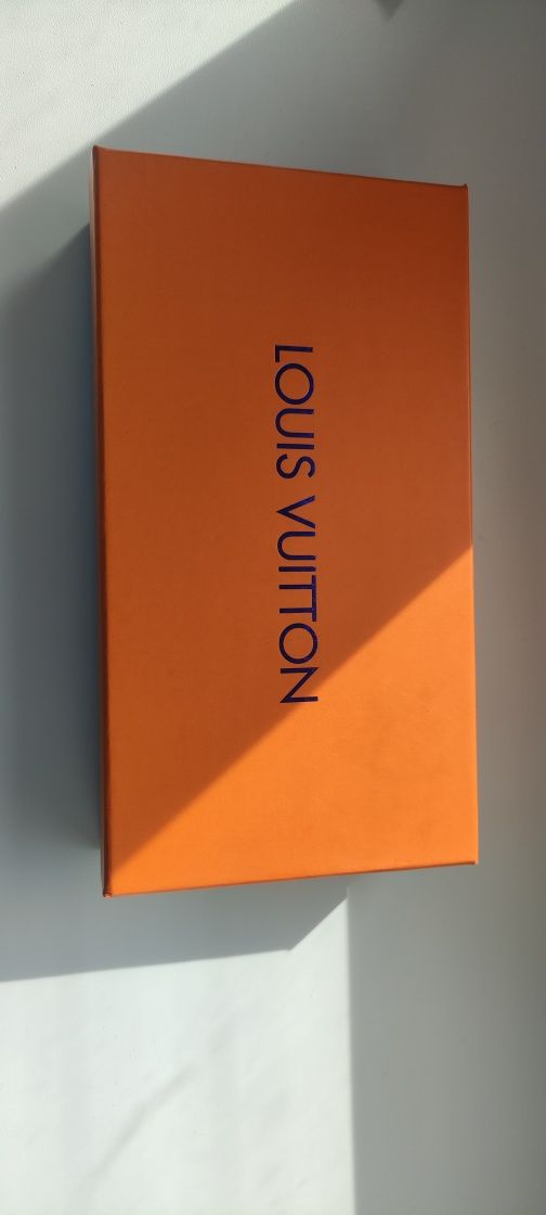 Nowy piękny portfel damski Louis Vuitton Paris  brązowy