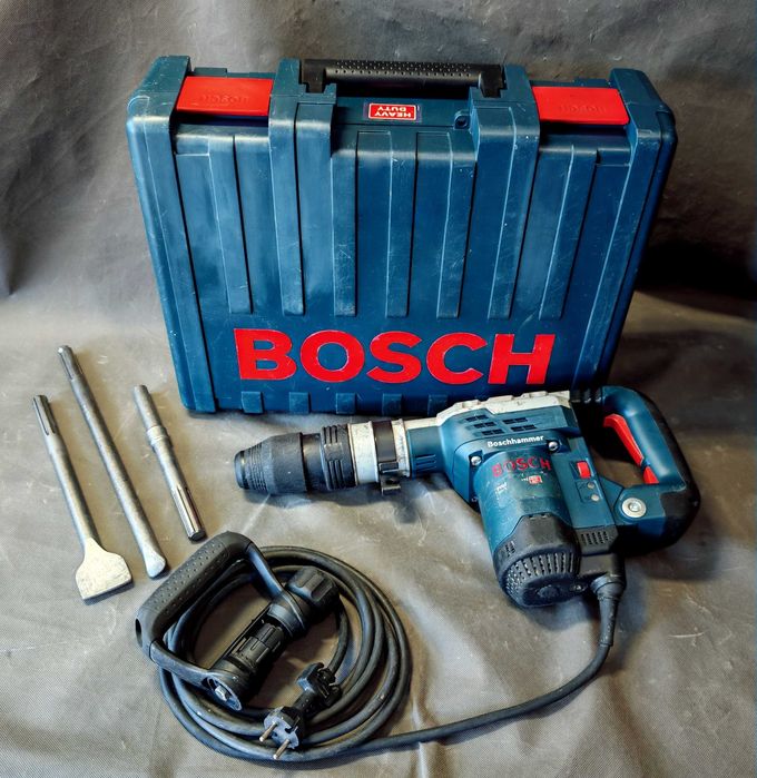 Młot Udarowy Kujący Bosch GSH 5 CE SDS Max 1150w 8,3 J Kufer + Dłuta