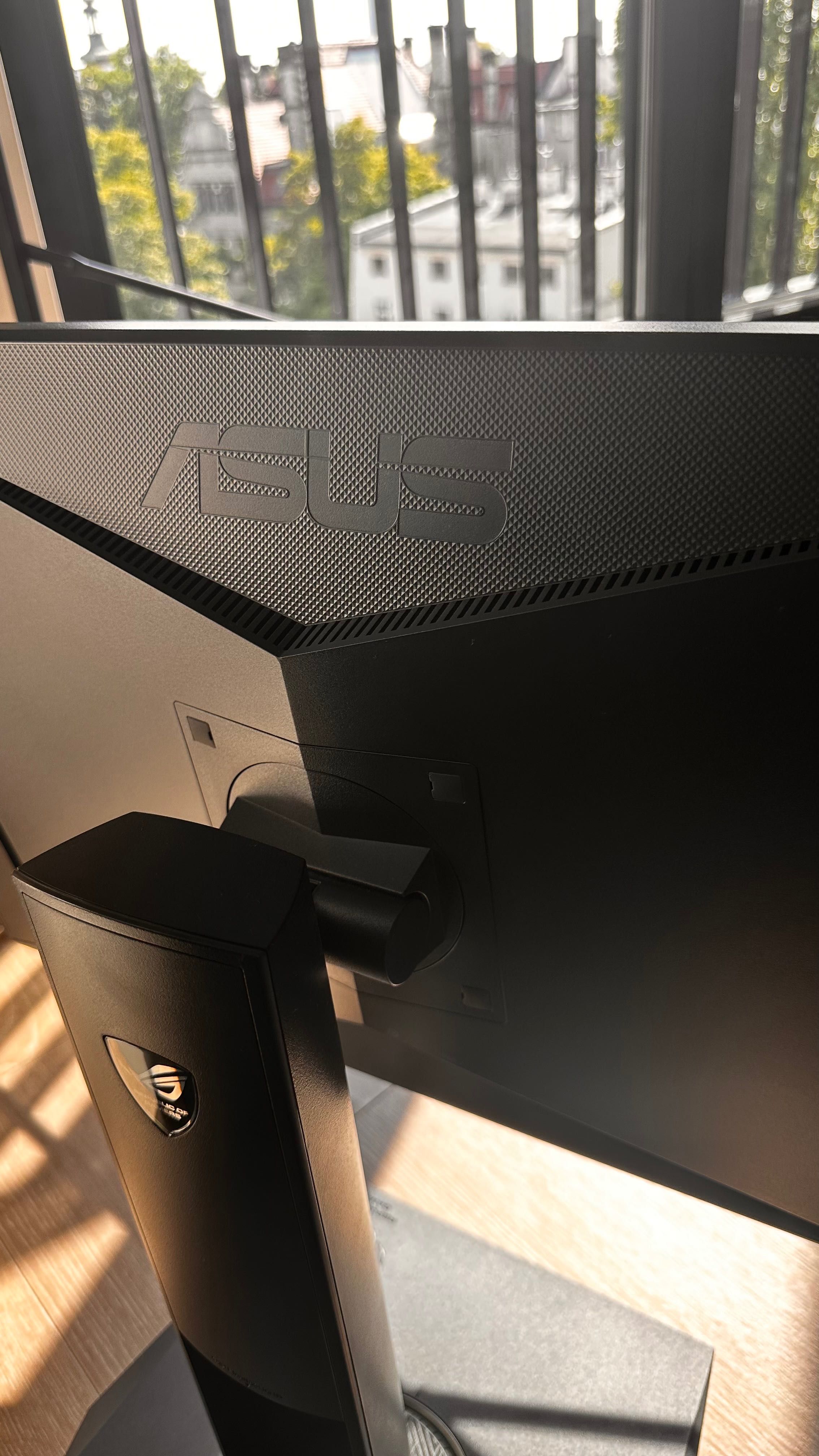Monitor ASUS ROG