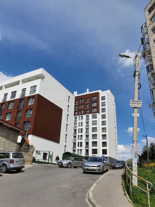 Продаж комерційного приміщення/квартири Auroom Tower