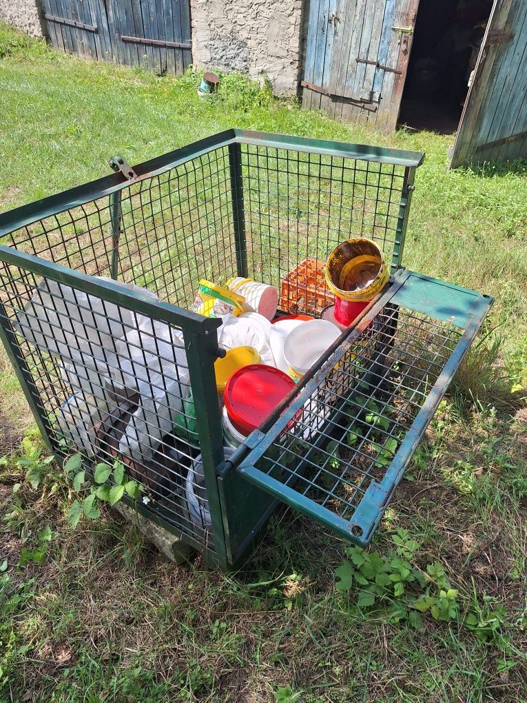 Skrzynia kontener na kamienie do ciągnika traktora
