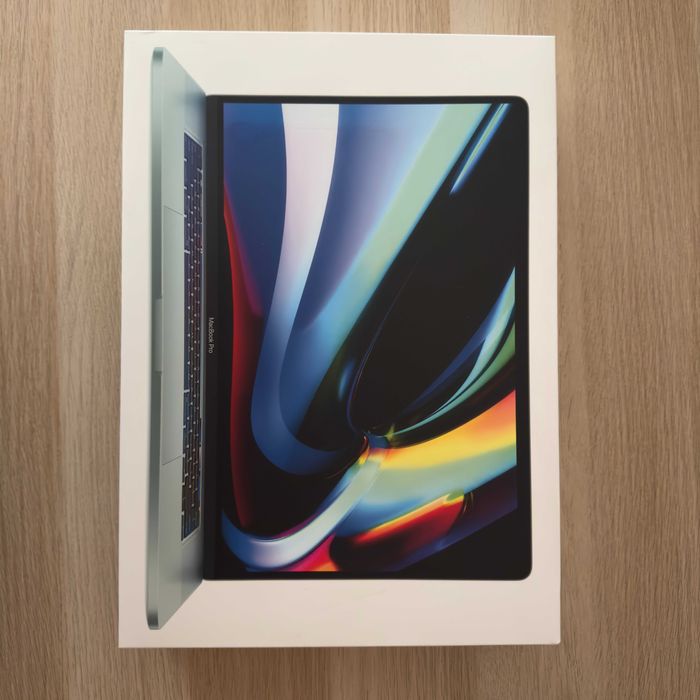 Apple MacBook Pro (16-inch, 2019)