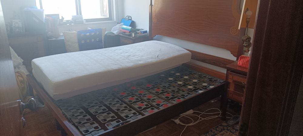 vende-se cama articulavel para despachar