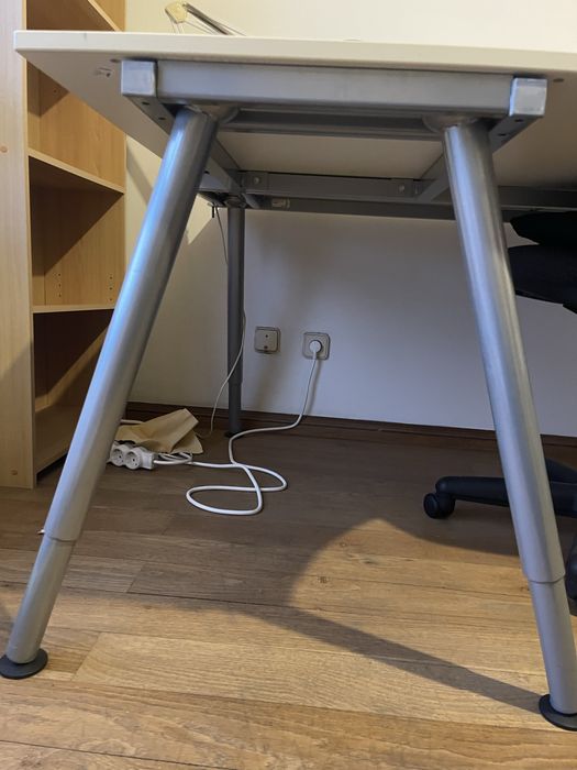 Mesa Ikea grande como Nova