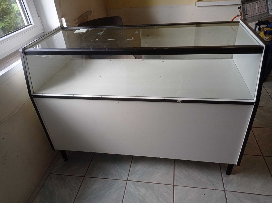 Regały sklepowe 6szt plus lada