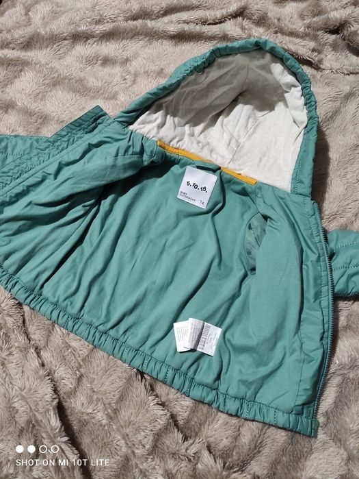 Куртка дитяча 74 розмір.