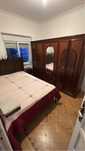 Cama, colchão, roupeiro e comoda