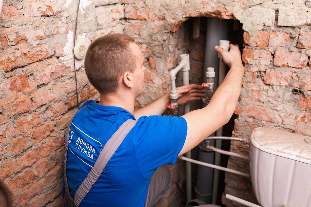 Виклик сантехніка у Львів. Ремонт змішувача Львів. Ремонт труб