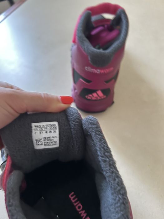 Кросівки Adidas оригінал водовідштовхуючі утеплені, waterproof, зимові