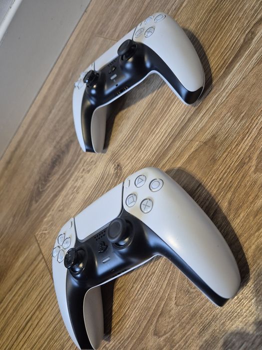 Zestaw 2 pady PS5 DualSense