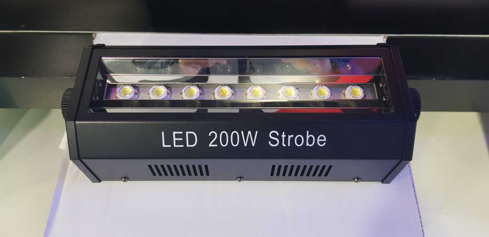 Strobe 200w novo