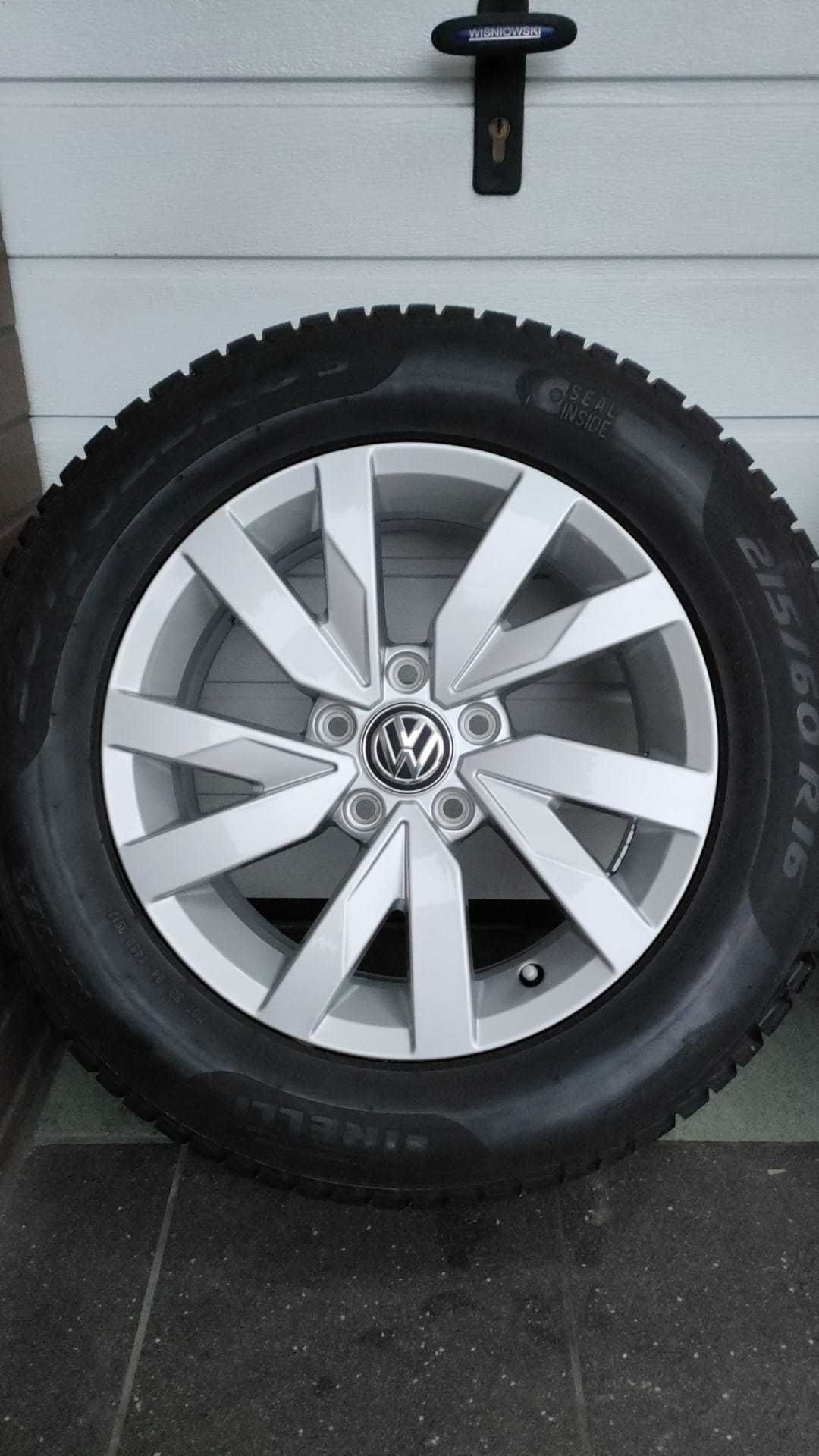 Koła 16' VW Passat B8 5x112 opony zima 215/60/16 Pirelli (OL1546)