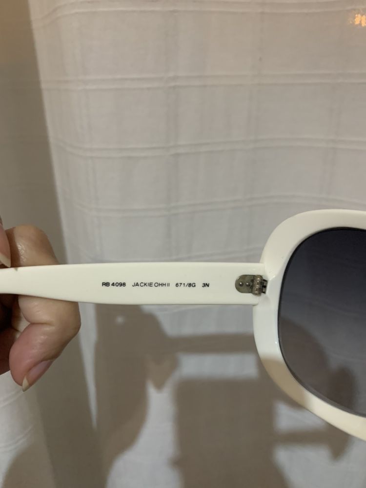 Vendo oculos sol RAY BAN Brancos originais