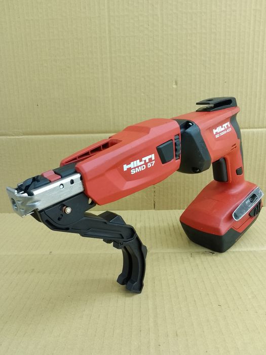 Hilti SD 5000-A22 Wkrętarka Taśmowa Podajnik 22V 2xAku