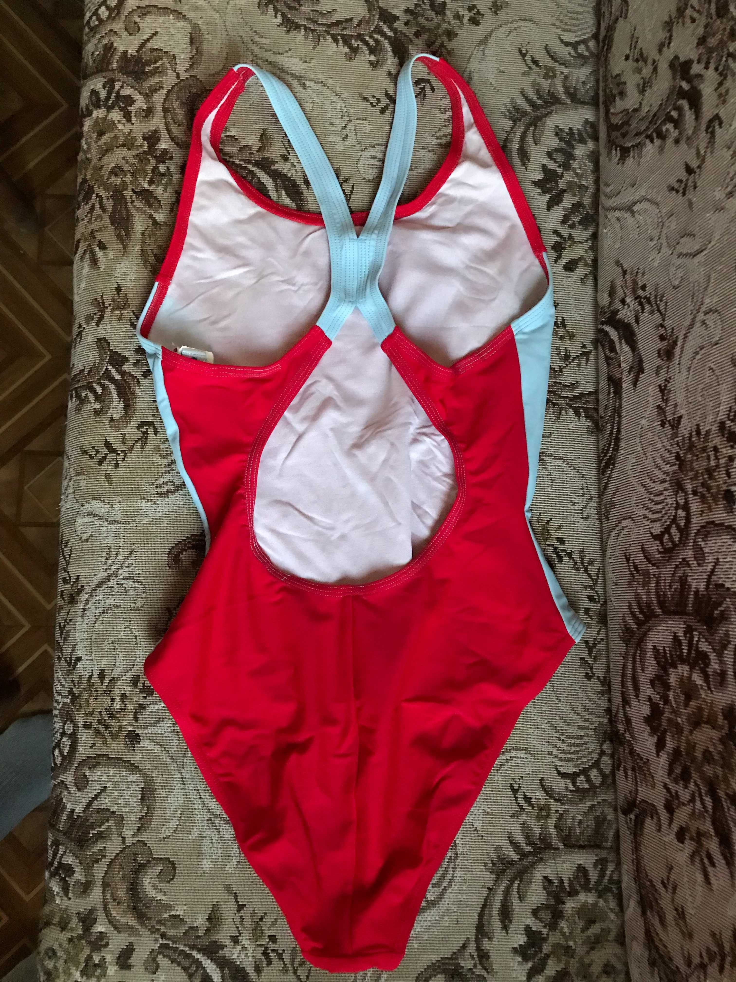 Продам купальник