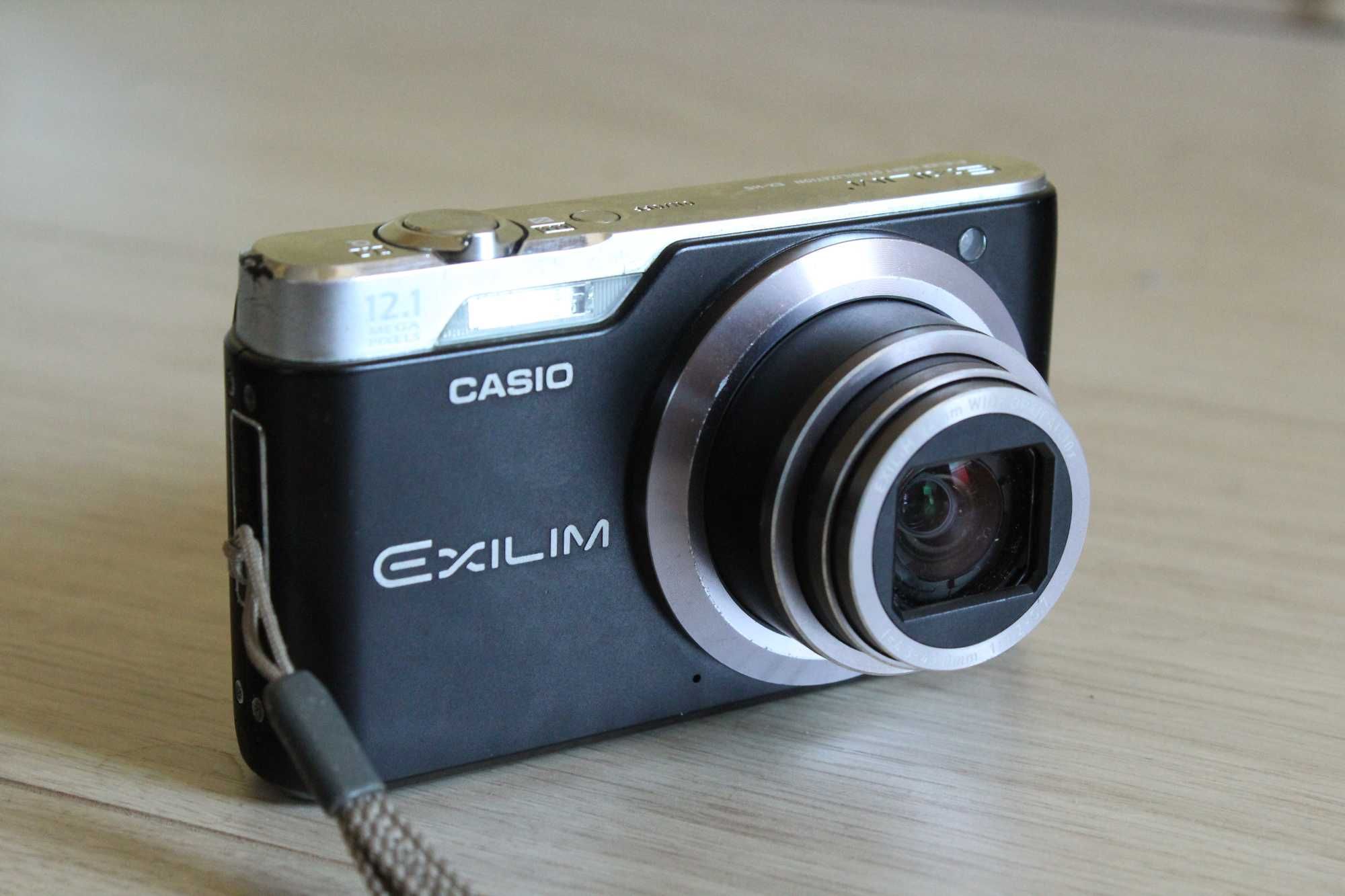 Aparat Casio EX-H5 + etui