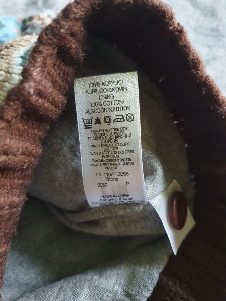 Gruby zimowy sweter świąteczny pleciony w gwiazdki Mothercare r. 62cm