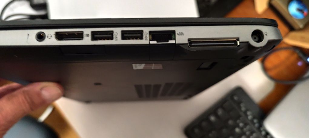 Portátil HP elitebook 840 + Slim dock