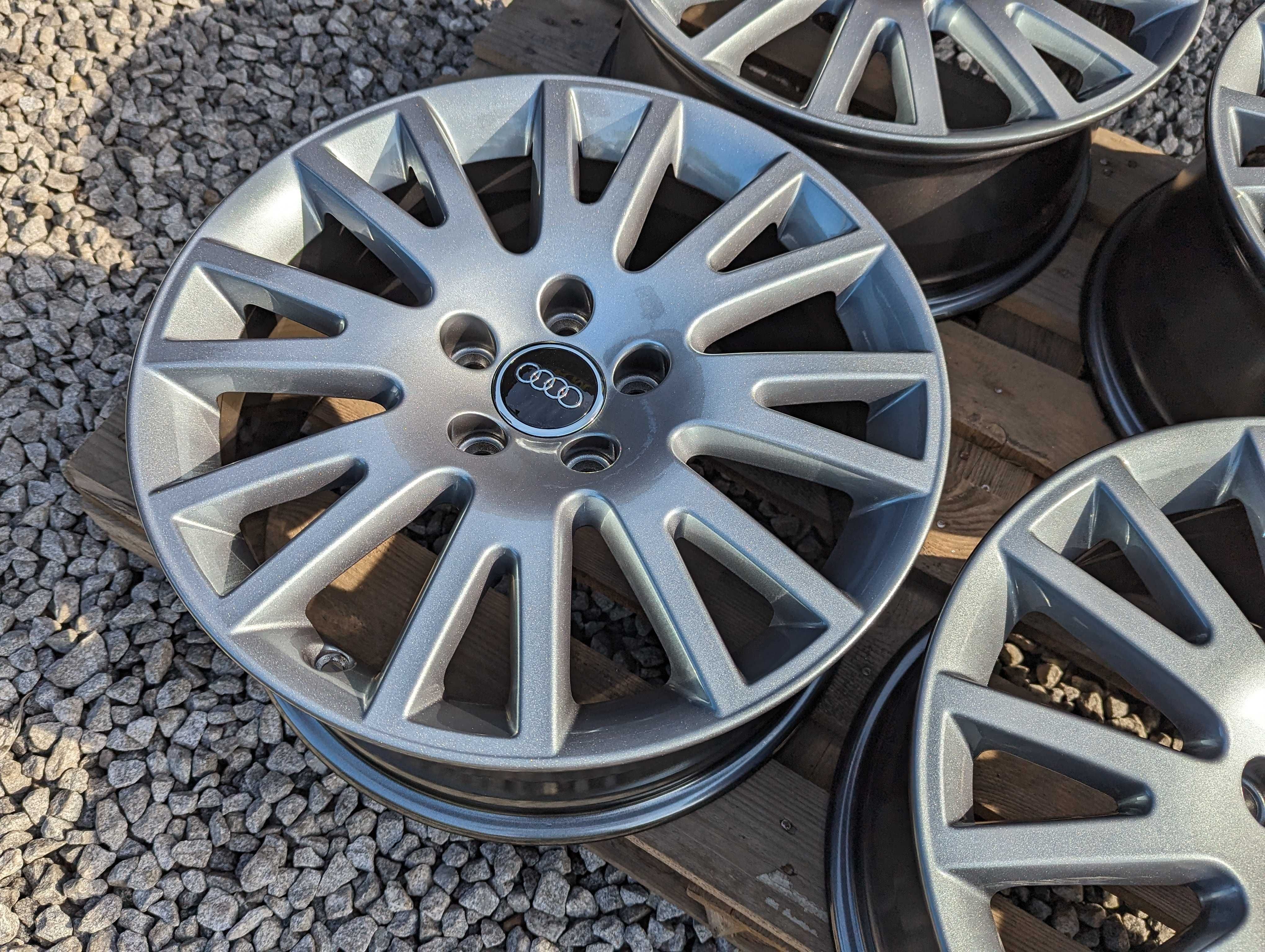 Oryginalne felgi Audi 5x112 A6 4f0 17" 5x112 7.5J ET45 A3 A4
