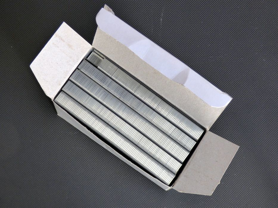 Caixa de Agrafos 10mm