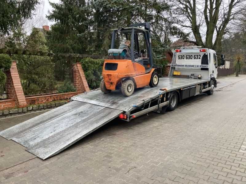 Laweta Holowanie Toruń Transport maszyn rolniczych Pomoc drogowa