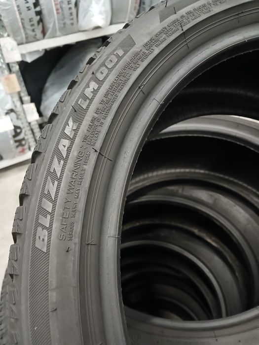 Зимові Шини БВ 225/40 R18 - BRIDGESTONE - Blizzak LM-001  Склад