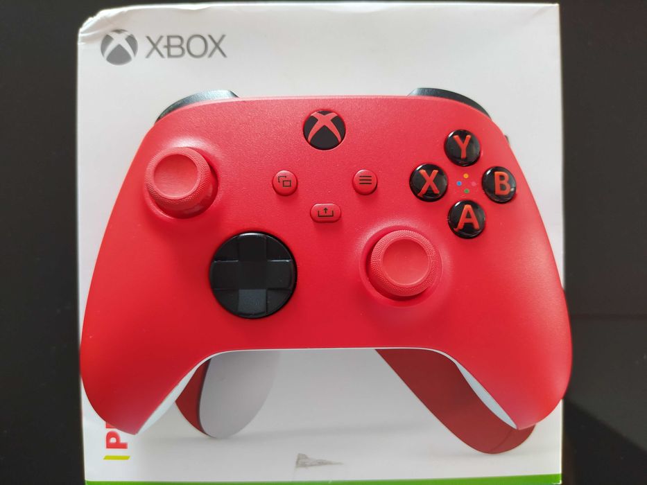 Pad kontroler do PC i Xbox One Series S X Pulse Red jak nowy