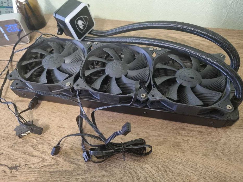 Система рідинного охолодження Cougar Aqua 360 (СВО 360мм) б/у