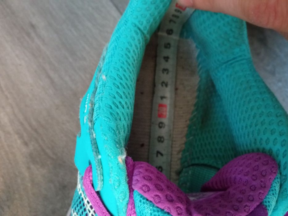 Кросівки,кросовки