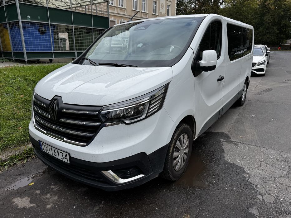 CESJA - Renault Trafic - 9 os. Long 2.0 dci