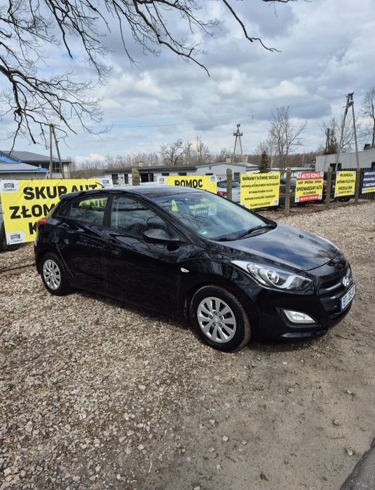 Hundai i30 1.6 diesel 2017 rok GWARANCJA super stan możliwa zamiana