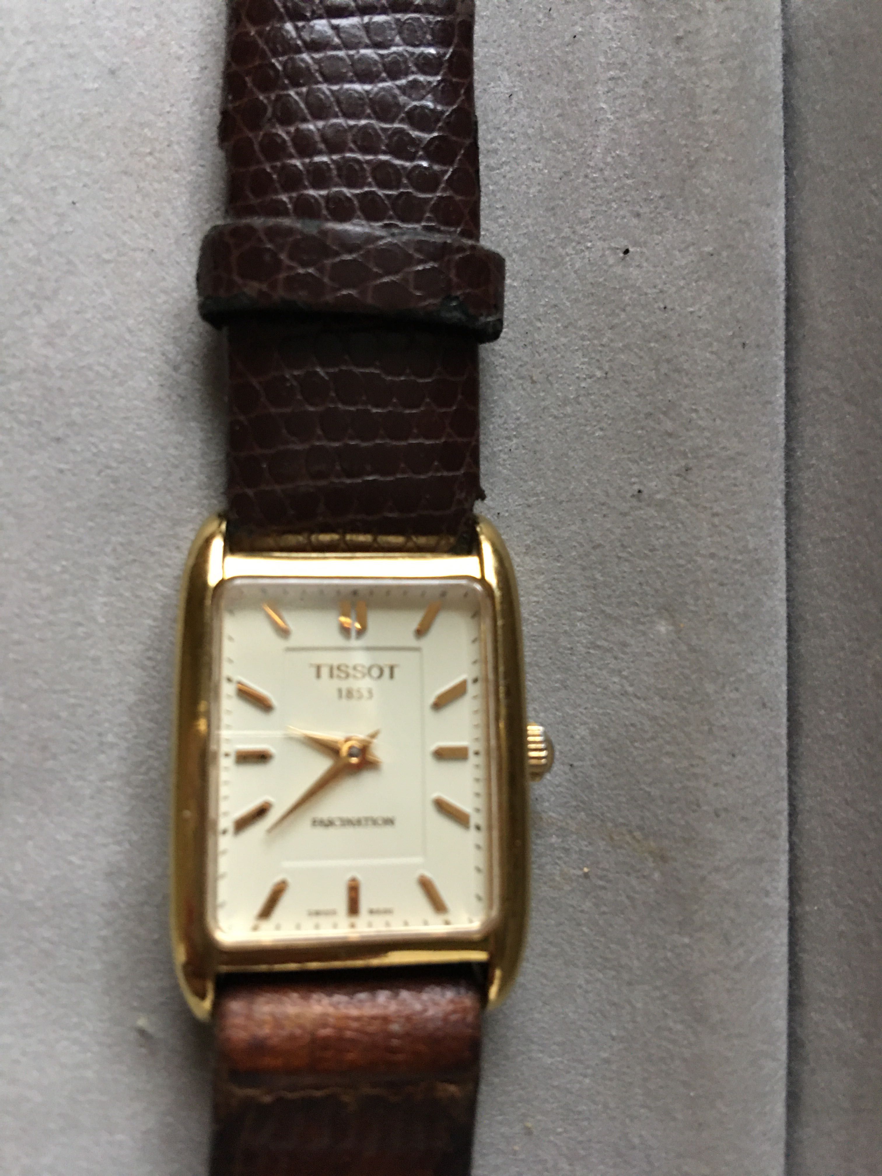 Женские часы Tissot Сапфировое стекло Щвейцария оригинал