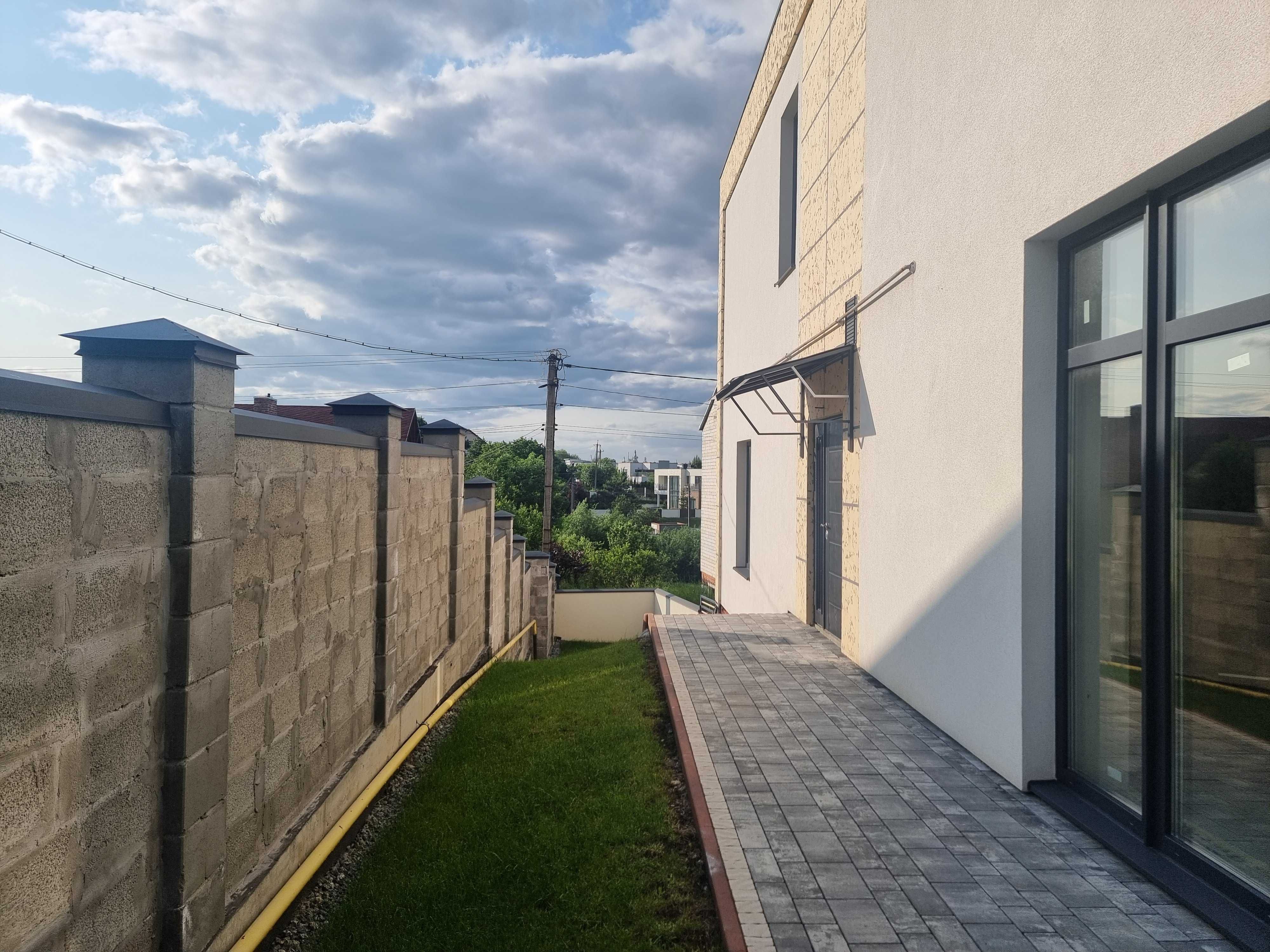 Продаж котедж 238.5 м.кв. 3.19 сот. вул. Івана Гонти 8А с. Сокільники
