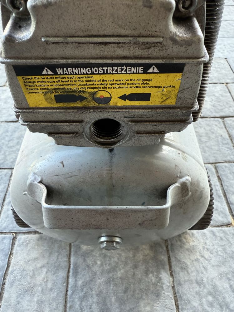 Sprezarka 24 l uszkodzona
