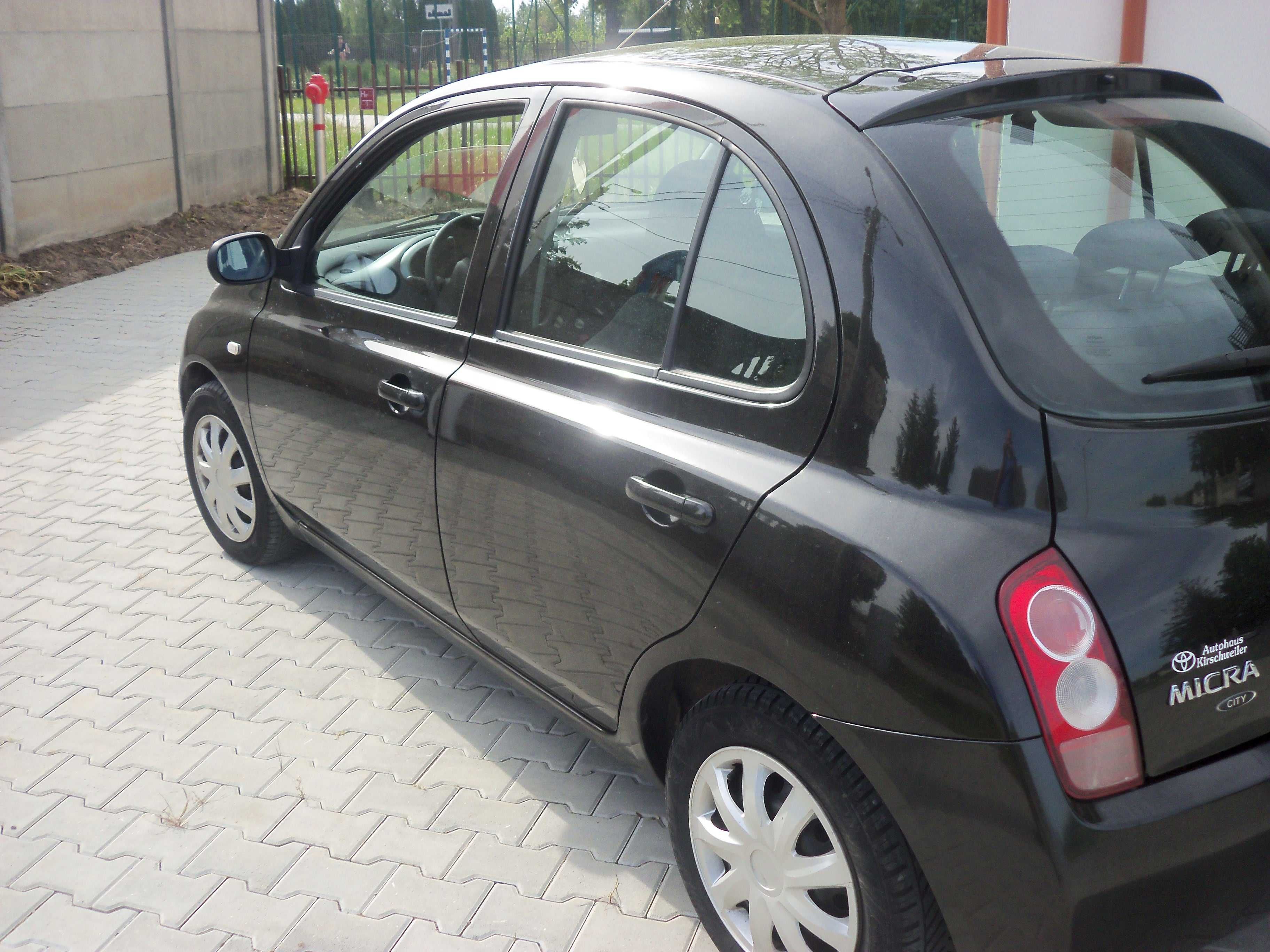 2005 Nissan micra