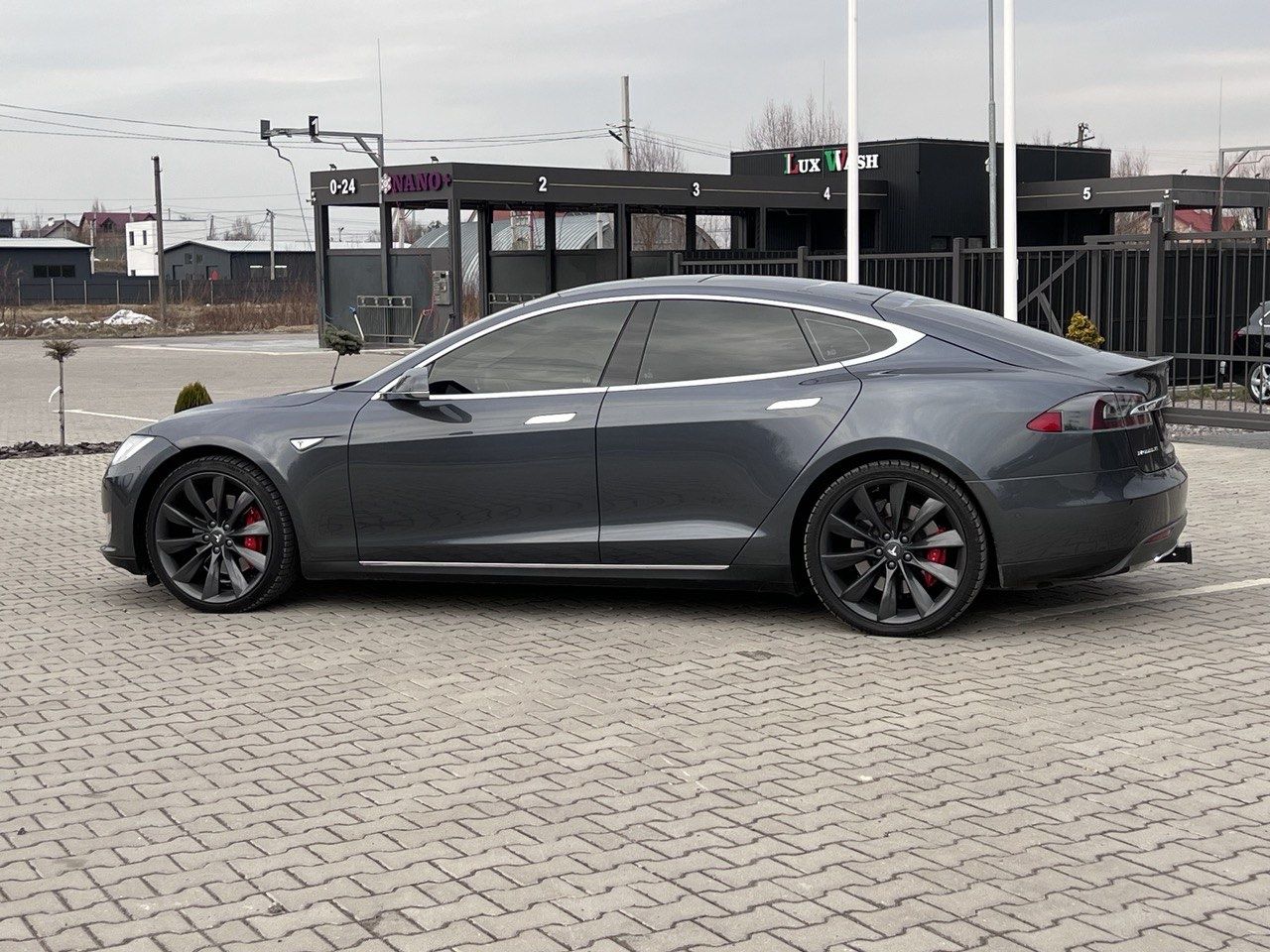 Tesla Model S P90D LudiCrous Performance + (760 к.с. 2.7 с. до 100 км/